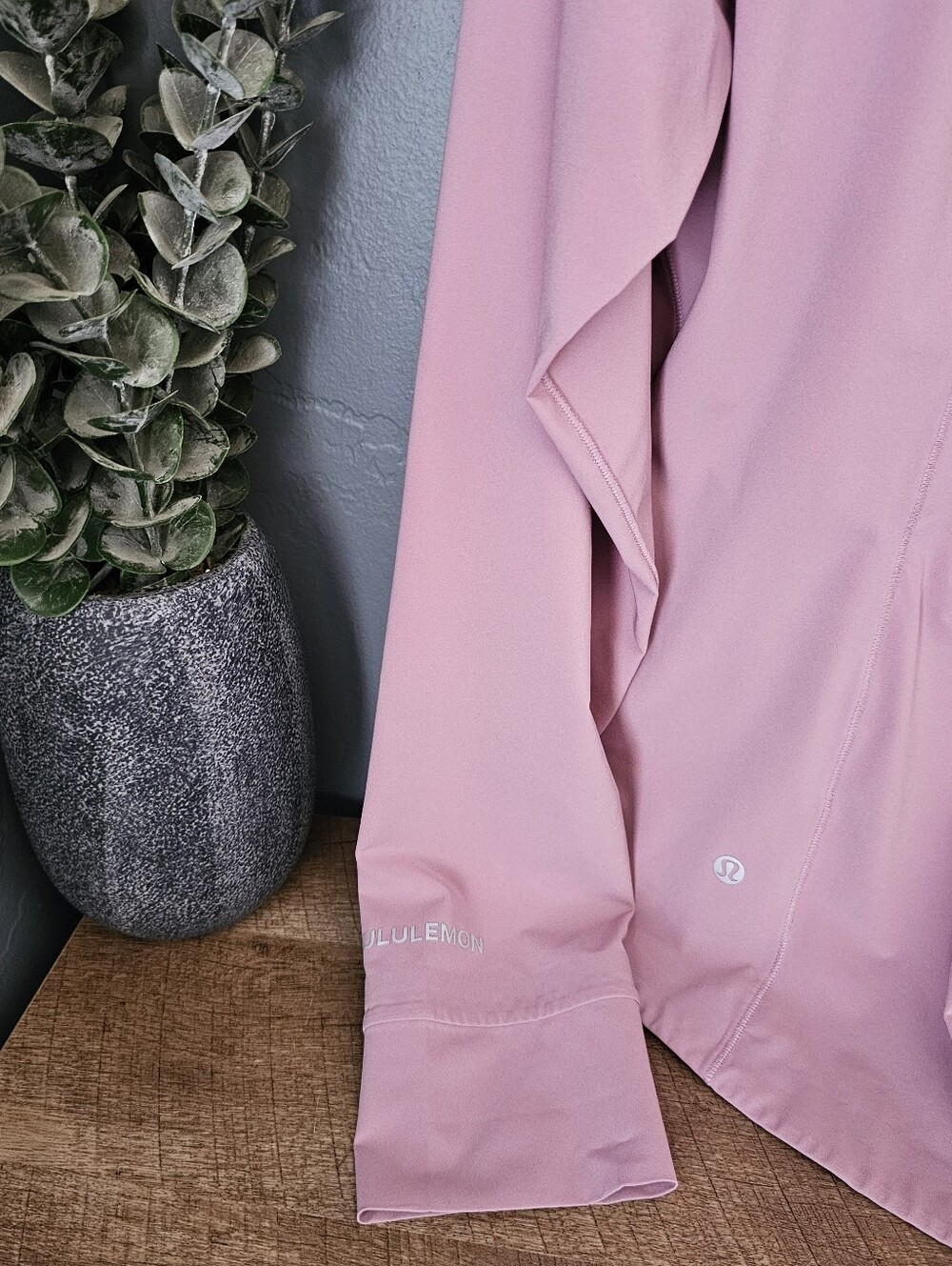 Lululemon Run Jacket - Picture 6 of 9